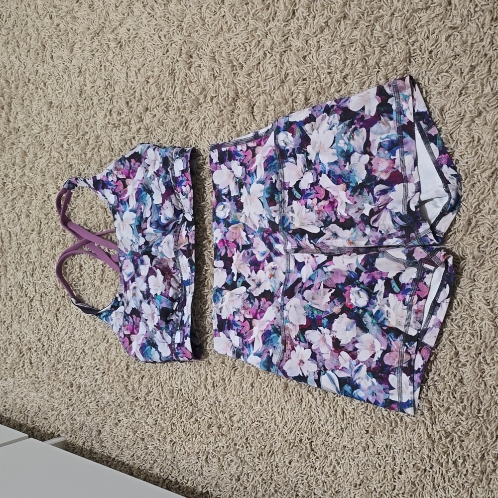 Lululemon Align shorts and Energy sports bra set size 6